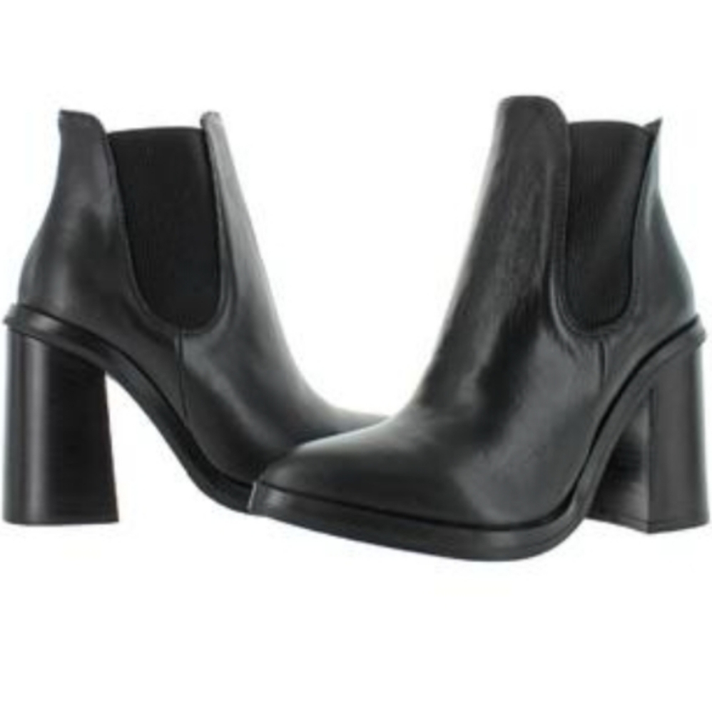 Charles David Ankle Boots sz 6 1/2 - Picture 1 of 9